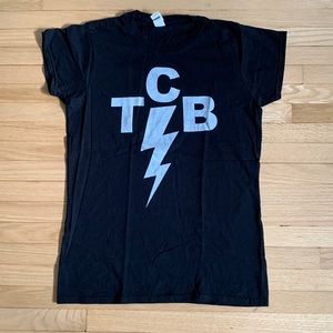 5 for $25 // Black Elvis TCB shirt large but fits small